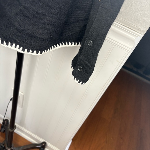 Johnny Was Black Floral Embroidered Cardigan - Picture 6 of 8